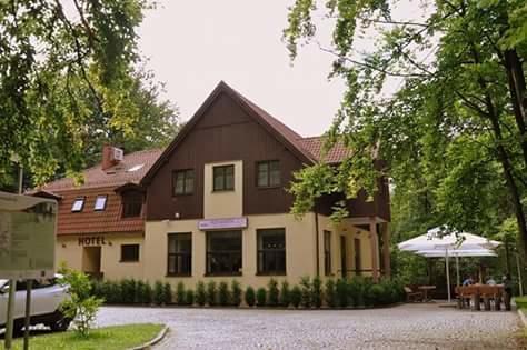 Willa Strzelnica Hotel Koscierzyna Luaran gambar