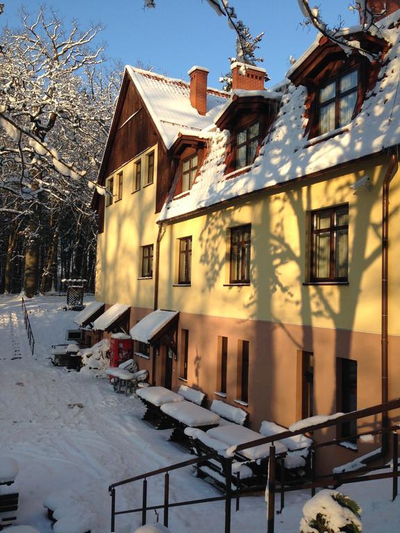 Willa Strzelnica Hotel Koscierzyna Luaran gambar