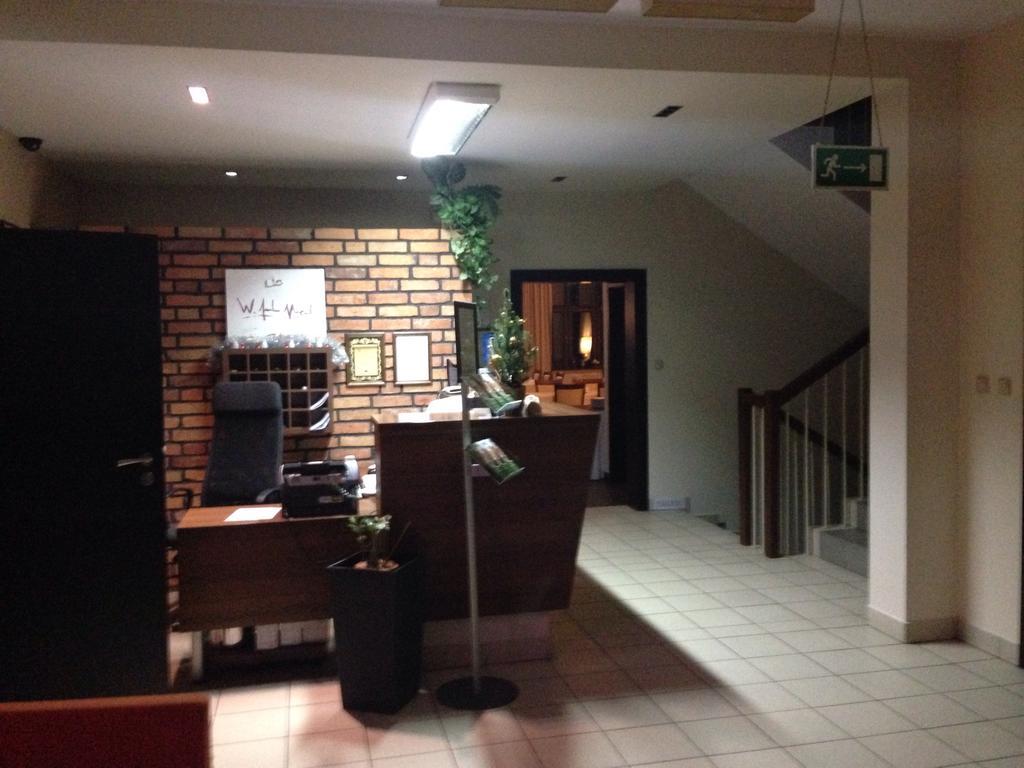Willa Strzelnica Hotel Koscierzyna Luaran gambar